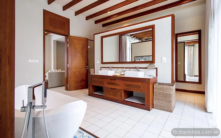 Seaview Villa